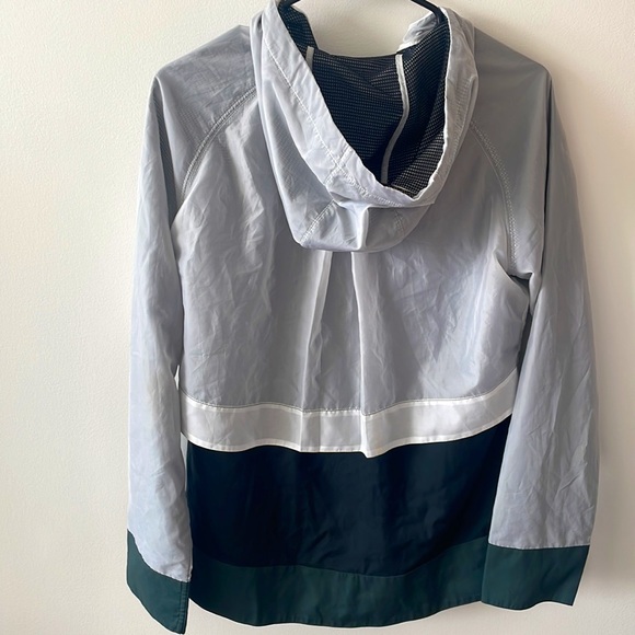 RARE Nike Windbreaker Hooded Jacket - Picture 4 of 6